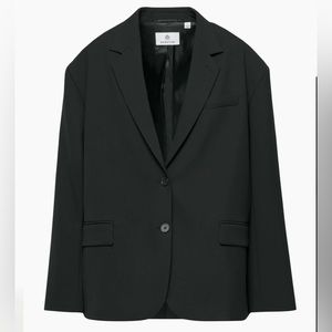 Aritzia- Babaton Vogue Blazer